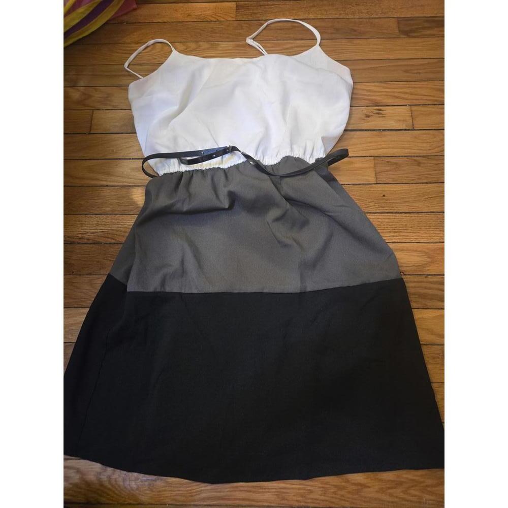 studio Y Women's Colorblock Casual Dress with Belt, Size M